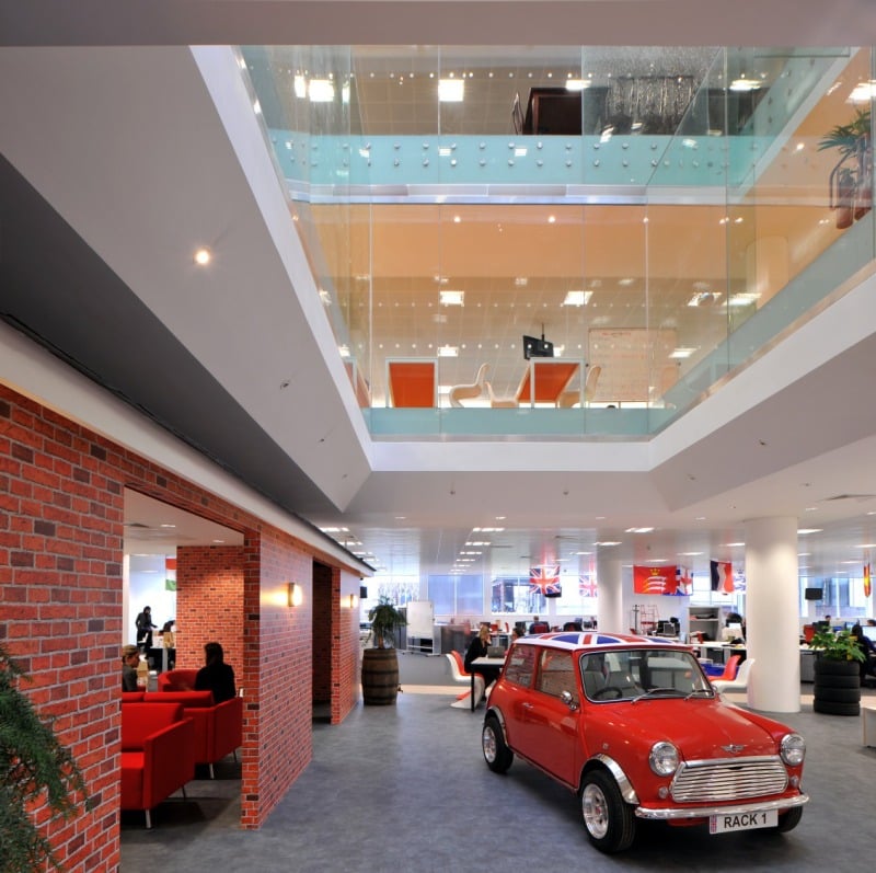 Офис британской хостинговой компании Rackspace (37 Фото)